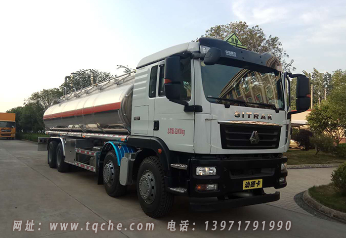 汕德卡8x4鋁合金運油車